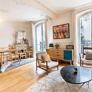 Apartment Montmartre // Lovely Flat For !, Paris