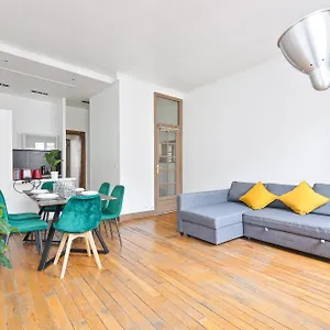 Apartment Quartier Champs-elysees Free Netflix, Paris